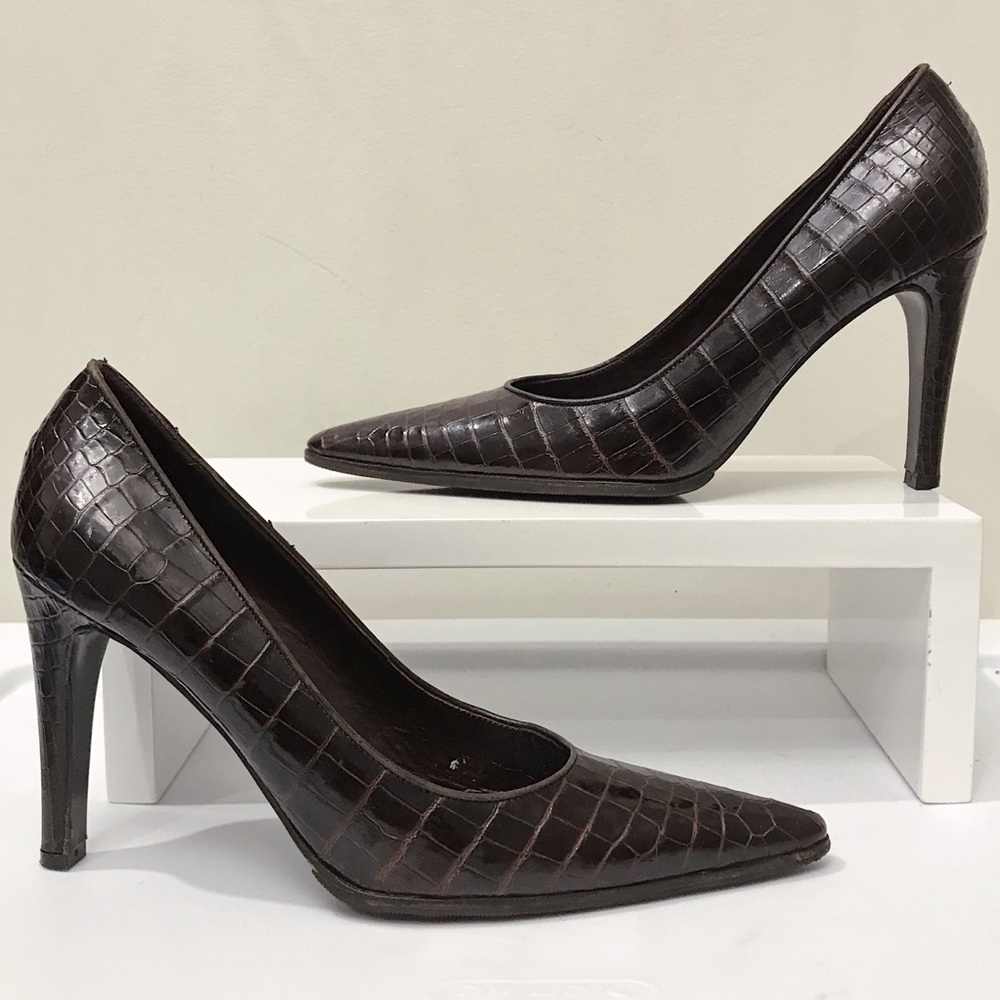 Bottega Veneta Brown Croc Alligator Skin Pointed Toe Pumps Heels 38 7.5 8
